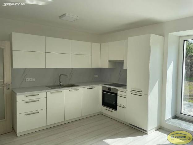 Pronájem bytu 2+kk, Šternberk, Sluneční, 85 m2
