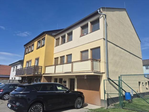 Pronájem bytu 3+1, Červený Újezd, Ke Špačce, 84 m2