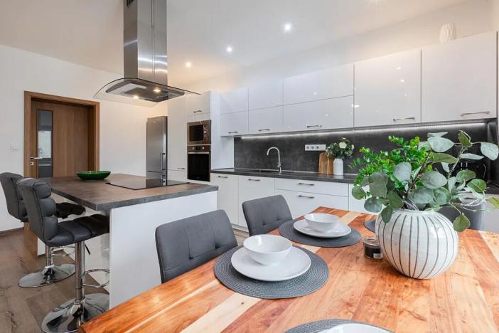 Prodej rodinného domu, Vrchlabí, Peklo, 224 m2