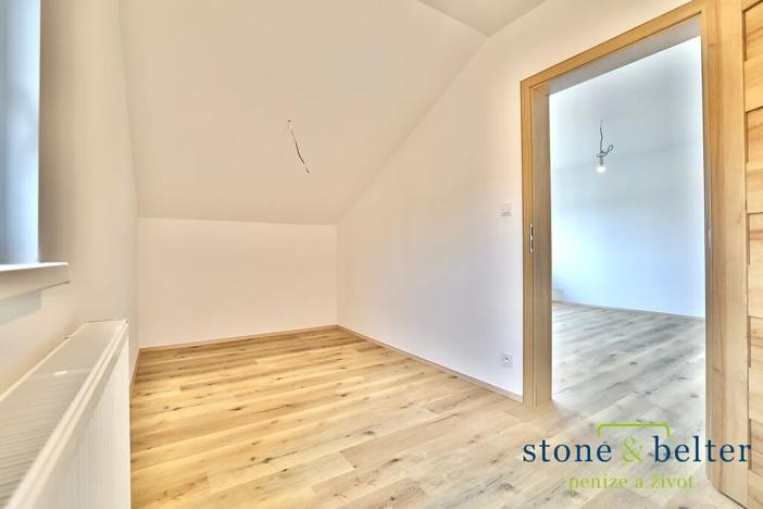 Prodej bytu 4+kk, Pyšely, Lipová, 95 m2