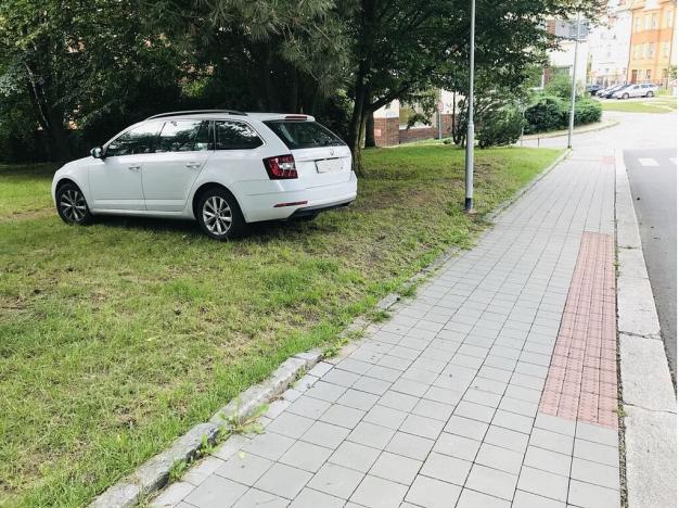 Pronájem pozemku, Jihlava, U Dvora, 100 m2