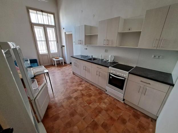 Pronájem bytu 2+1, Praha - Nové Město, Bolzanova, 75 m2