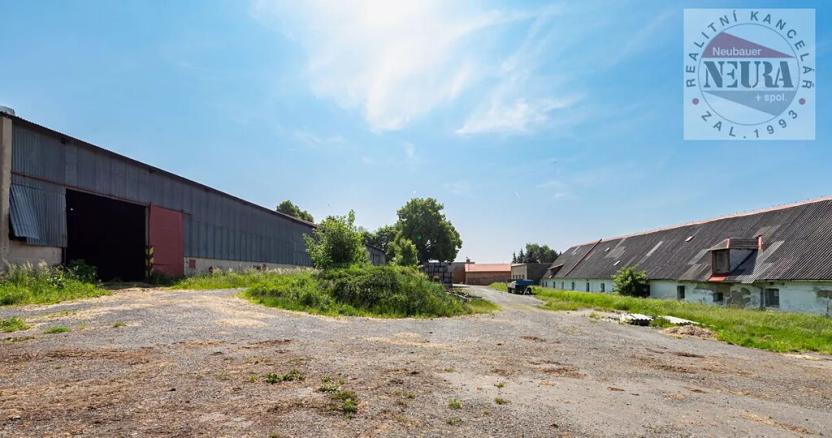 Prodej zemědělského objektu, Okrouhlice, Valečov, 12145 m2