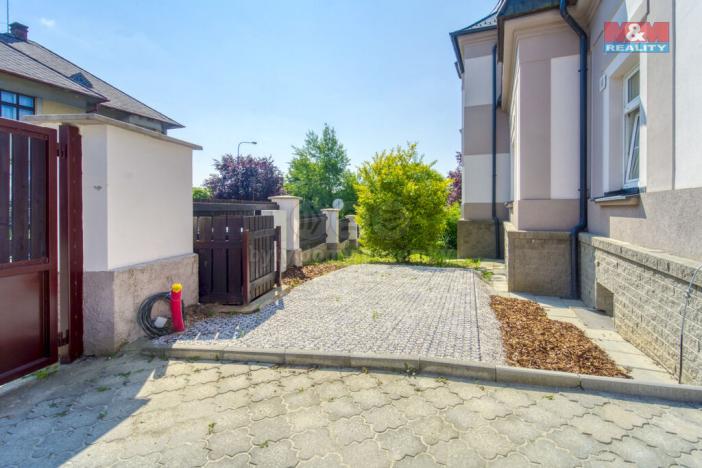 Prodej bytu 2+kk, Plzeň - Doudlevce, Šípková, 47 m2