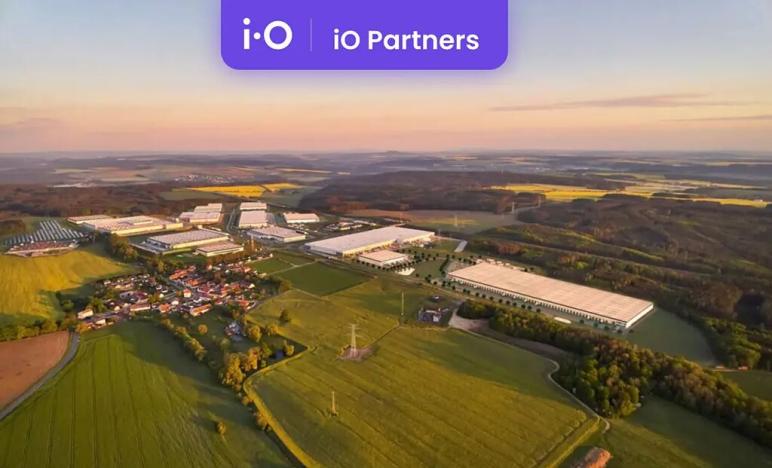 Pronájem skladu, Kostelec, 17600 m2