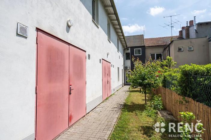 Prodej kanceláře, Brno, Blatného, 265 m2