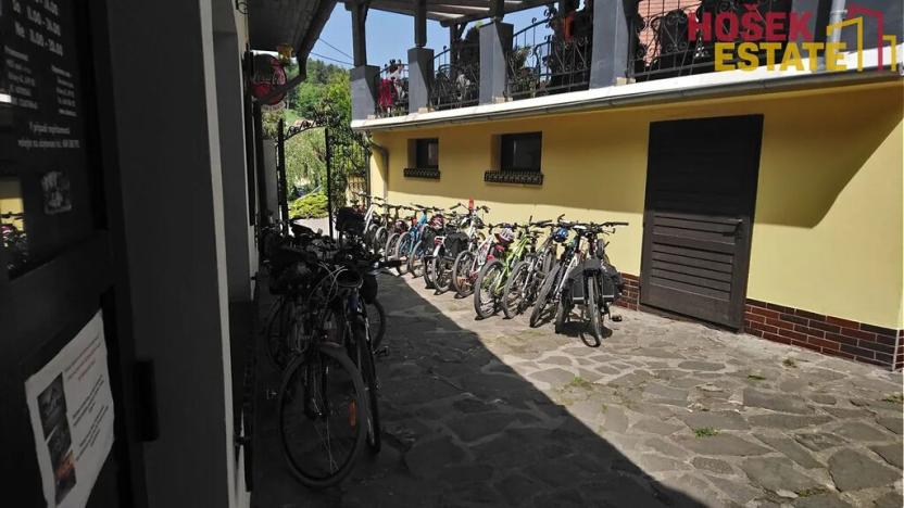 Pronájem ubytování, Křtiny, 265 m2