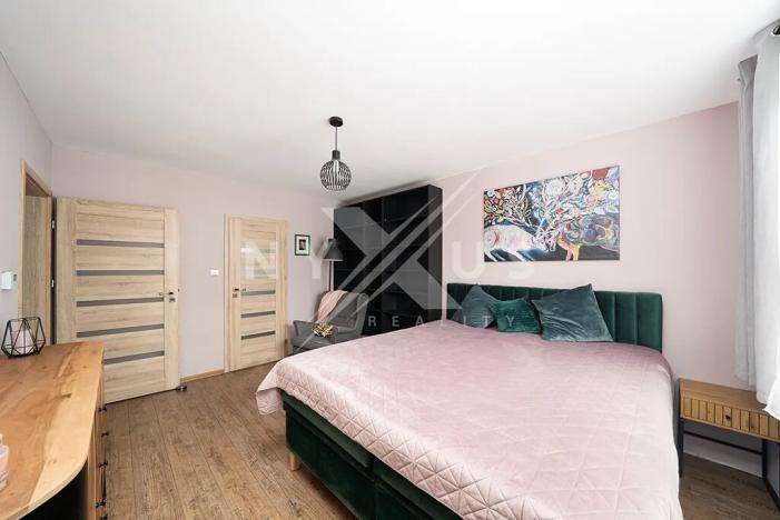 Prodej rodinného domu, Králův Dvůr, Na Vinohradech, 103 m2