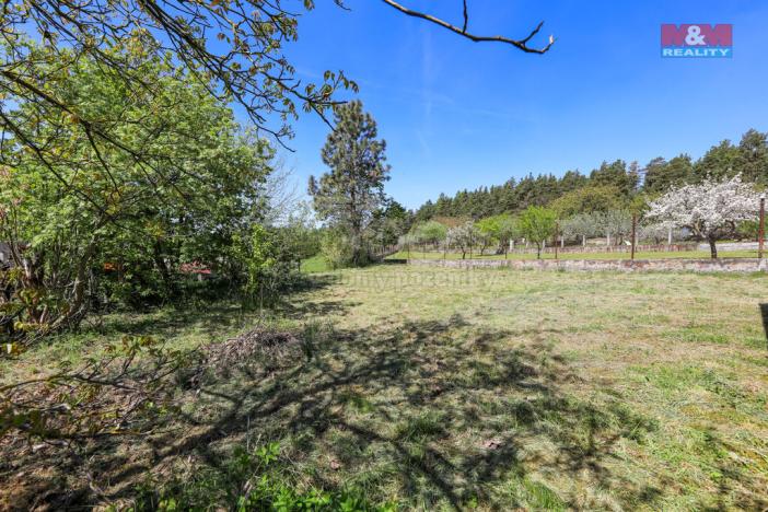 Prodej pozemku pro bydlení, Kvášňovice, 745 m2