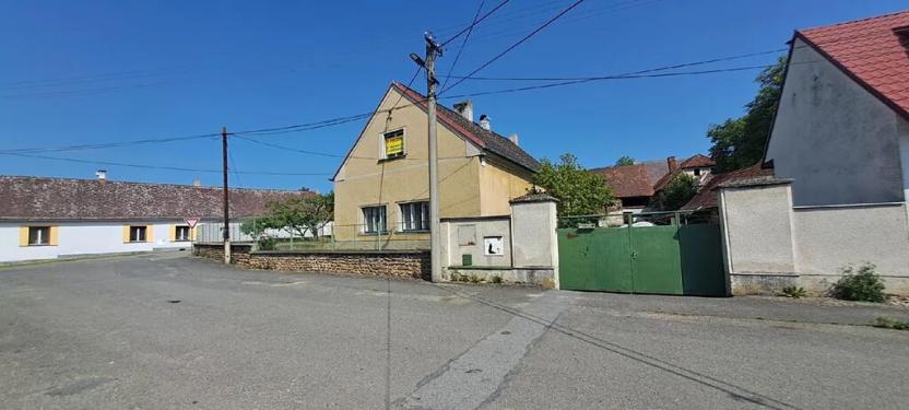 Prodej rodinného domu, Nezamyslice, 300 m2