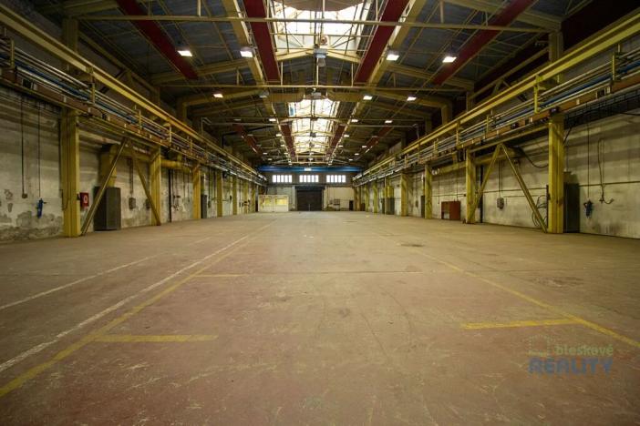 Pronájem skladu, Brandýs nad Labem-Stará Boleslav, 1440 m2