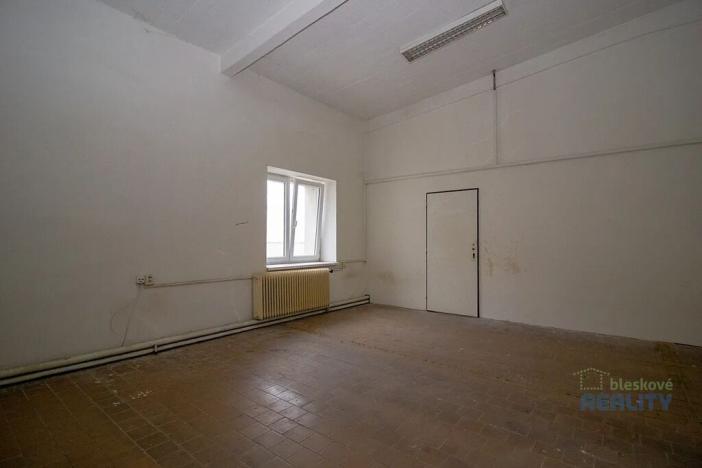 Pronájem obchodního prostoru, Brandýs nad Labem-Stará Boleslav, 826 m2