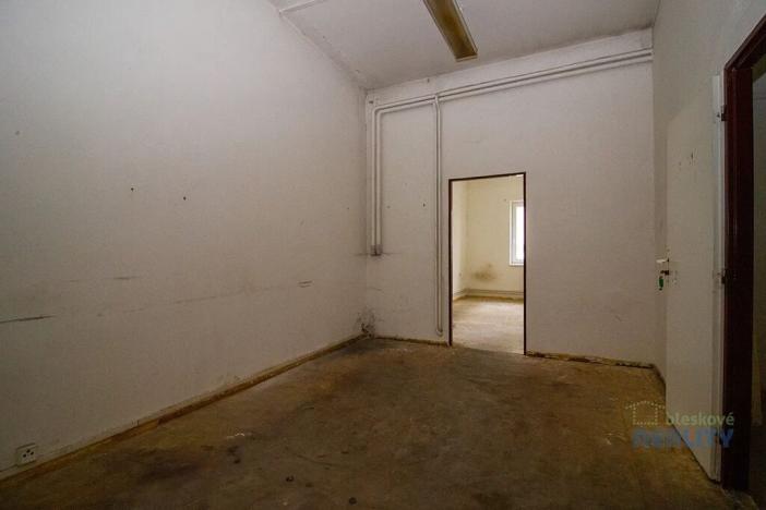 Pronájem výrobních prostor, Brandýs nad Labem-Stará Boleslav, 826 m2