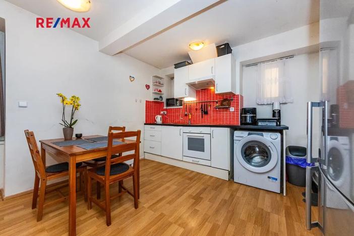 Prodej bytu 2+kk, Praha - Podolí, Doudova, 50 m2