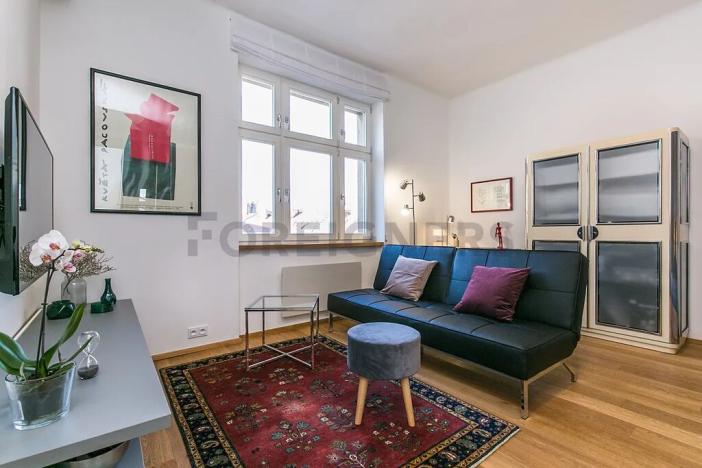 Pronájem bytu 2+kk, Praha, Eliášova, 47 m2