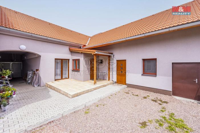 Prodej bytu 3+1, Hradec Králové - Kukleny, Pražská třída, 91 m2