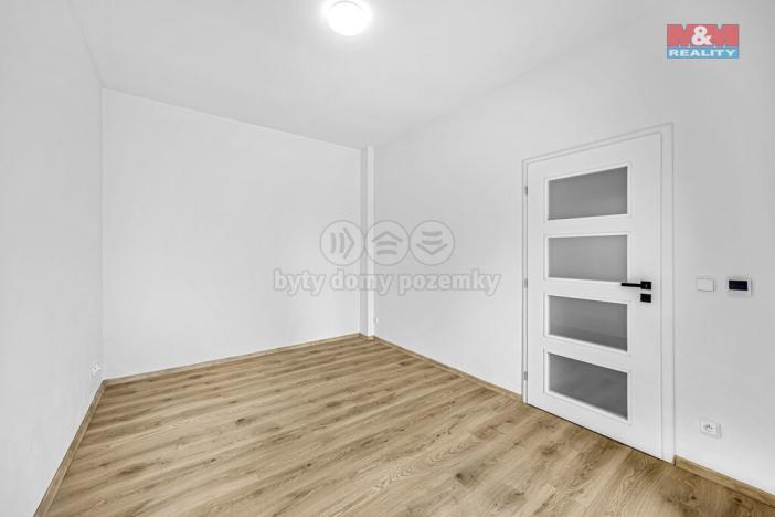 Prodej bytu 3+1, Hradec Králové - Kukleny, Pražská třída, 91 m2