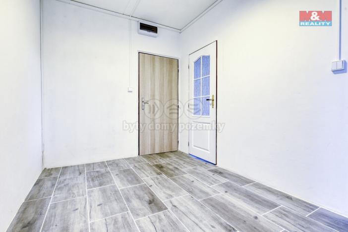 Prodej bytu 2+1, Rovná, 71 m2