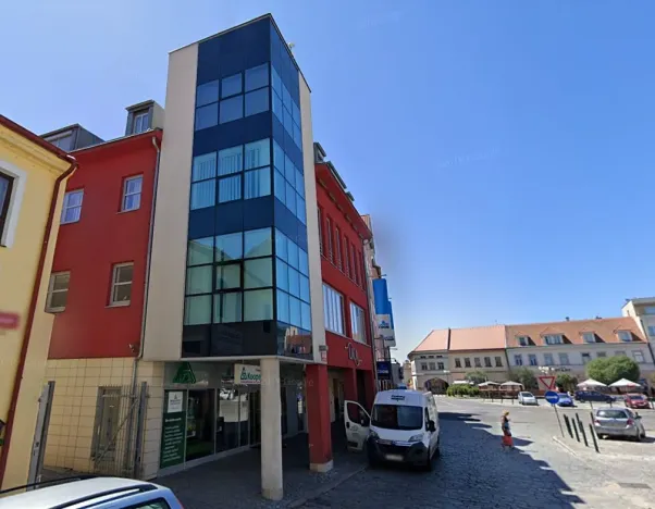 Pronájem kanceláře, Nymburk, Náměstí Přemyslovců, 31 m2
