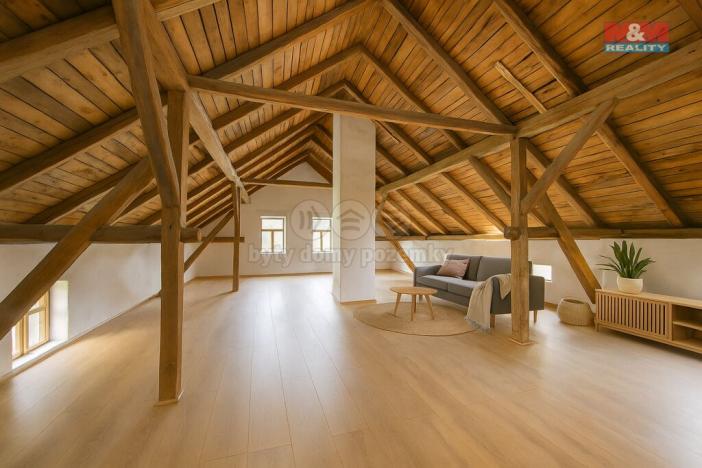 Prodej rodinného domu, Mnichov, 86 m2