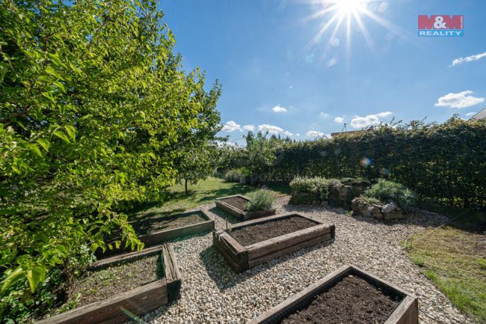 Prodej pozemku pro bydlení, Bílá Lhota - Červená Lhota, 567 m2