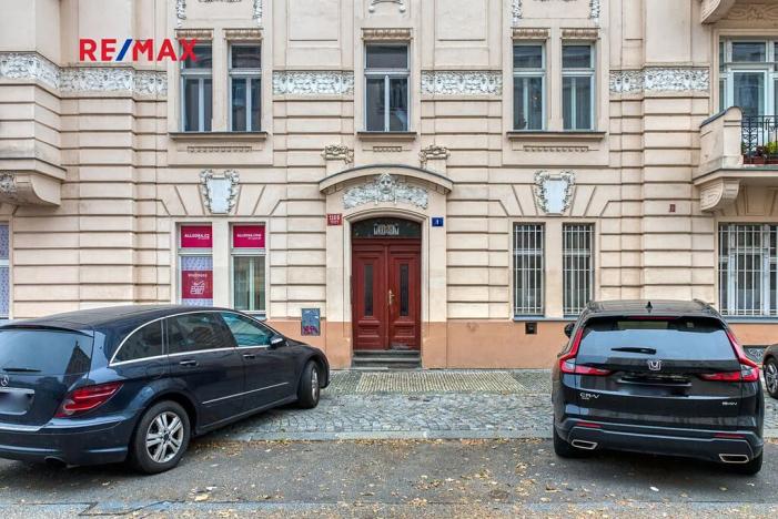 Pronájem bytu 1+1, Praha - Smíchov, Na Plzeňce, 43 m2