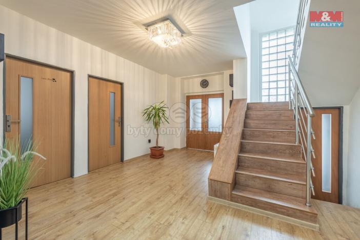 Prodej rodinného domu, Vinařice, IV. ulice, 210 m2