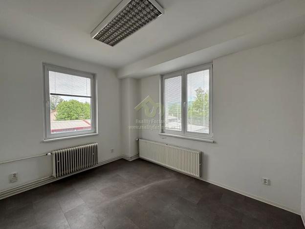 Pronájem kanceláře, Rokycany, 27 m2