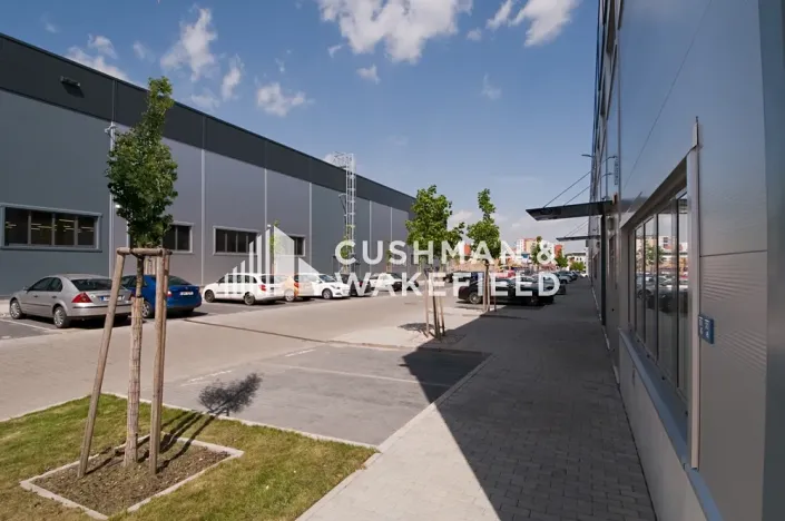 Pronájem skladu, Praha - Letňany, Toužimská, 500 m2