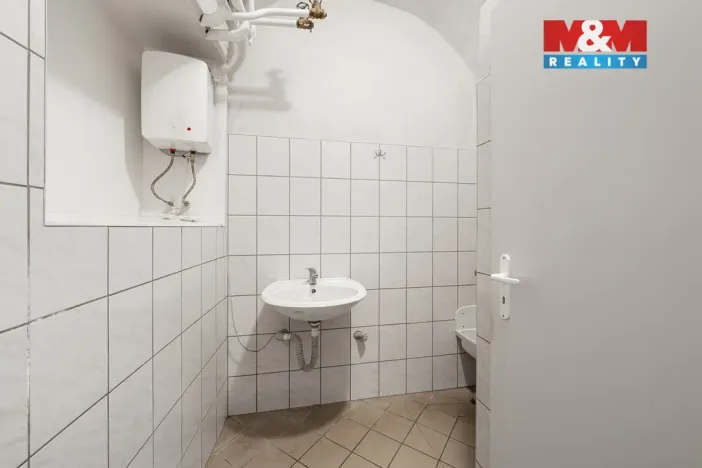 Prodej obchodního prostoru, Česká Lípa, Žižkova, 773 m2