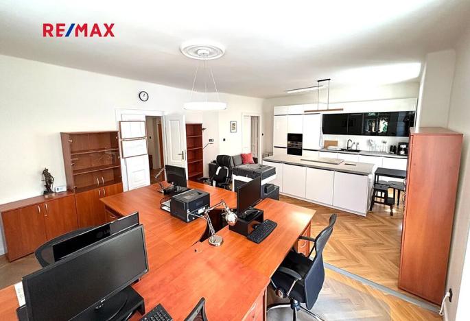 Pronájem bytu 3+kk, Praha - Vinohrady, Kolínská, 127 m2