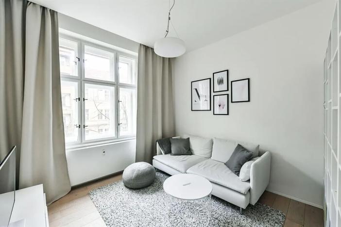 Pronájem bytu 2+kk, Praha - Vinohrady, Lucemburská, 50 m2