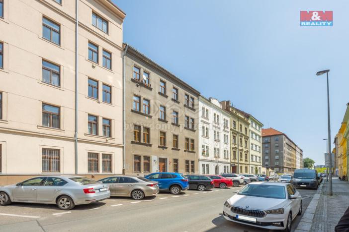 Prodej bytu 2+1, Praha - Nusle, Čestmírova, 56 m2