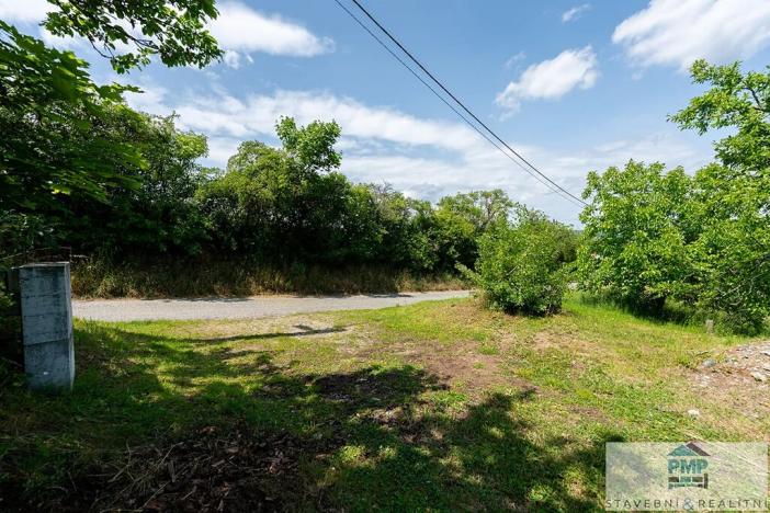 Prodej zahrady, Střelice, 1440 m2