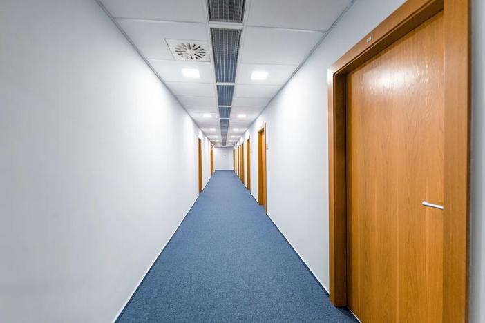 Pronájem kanceláře, Praha - Vysočany, Freyova, 276 m2