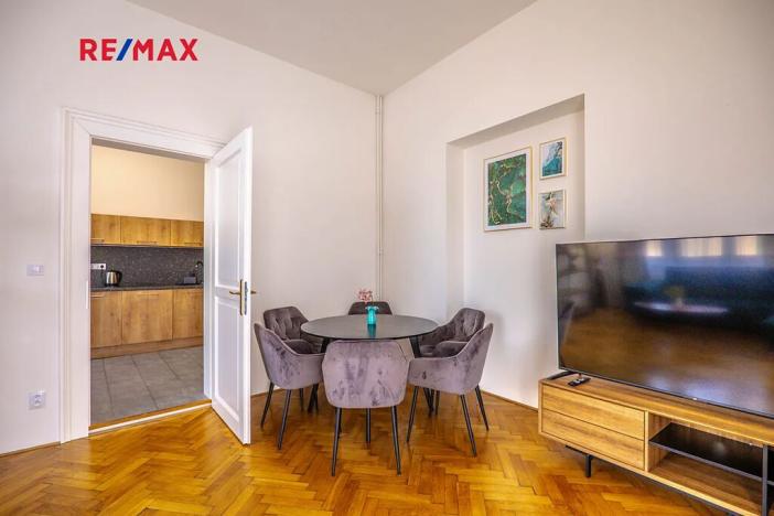 Prodej bytu 3+1, Praha - Libeň, Sokolovská, 97 m2