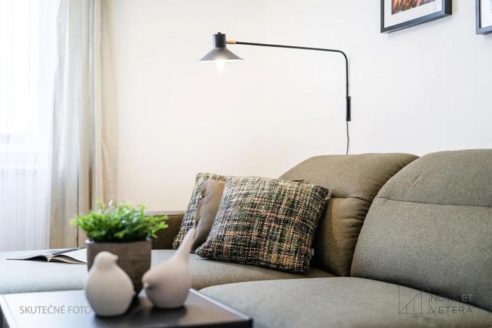 Prodej bytu 2+kk, Praha - Břevnov, Nad Kajetánkou, 42 m2