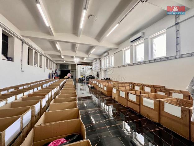 Prodej obchodního prostoru, Ostrava - Vítkovice, Sirotčí, 500 m2