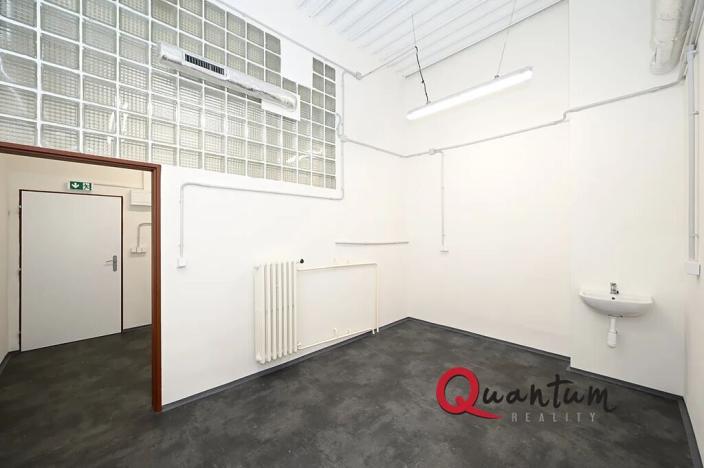 Pronájem ordinace, Praha - Modřany, Obchodní náměstí, 21 m2
