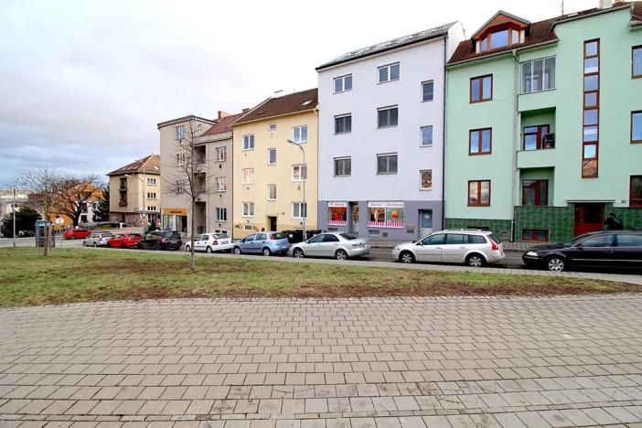 Pronájem bytu 1+kk, Brno, Venhudova, 25 m2