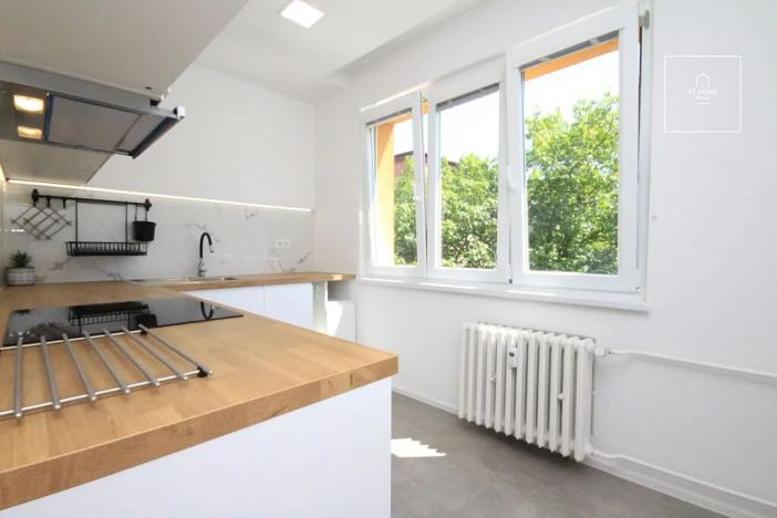 Pronájem bytu 2+1, Praha - Strašnice, Oravská, 51 m2
