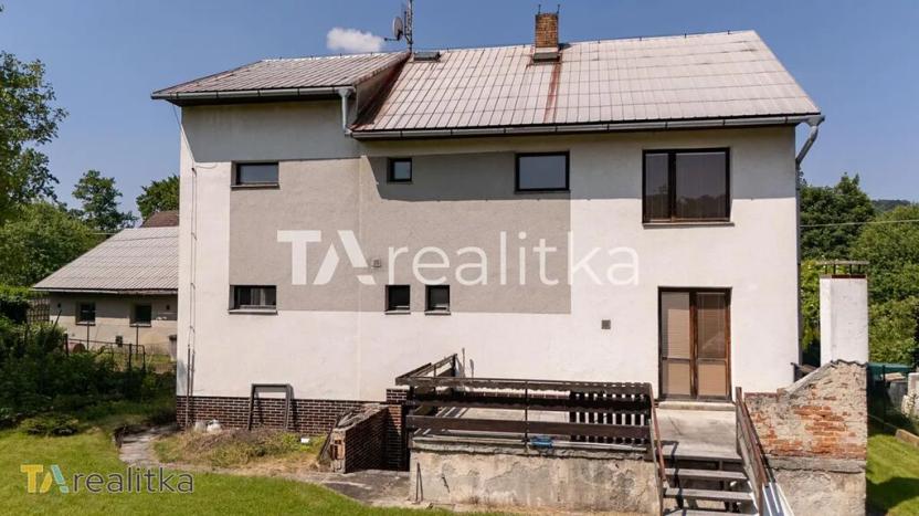 Prodej rodinného domu, Ženklava, 360 m2