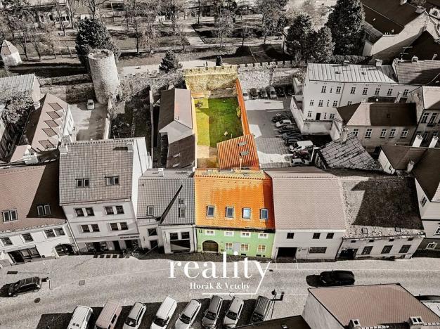 Pronájem obchodního prostoru, Znojmo, Horní Česká, 168 m2