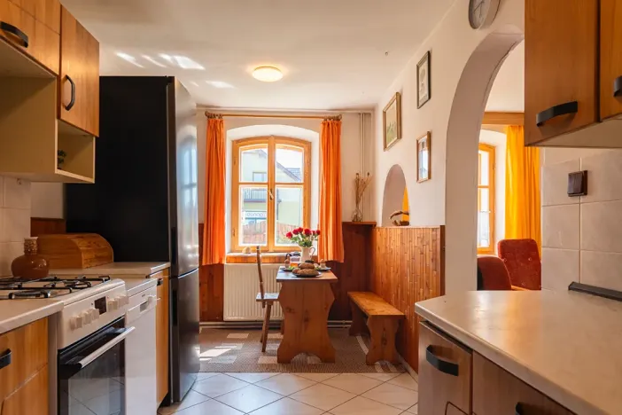 Prodej rodinného domu, Lázně Bělohrad, 178 m2