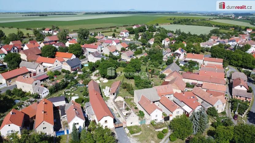 Prodej pozemku pro bydlení, Peruc, Na Karlově, 307 m2