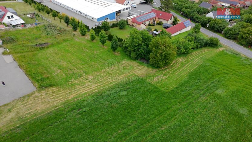 Prodej pozemku pro bydlení, Hluk, 1374 m2