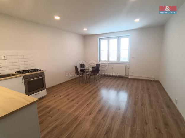 Prodej bytu 2+kk, Ostrava - Moravská Ostrava, Nádražní, 46 m2