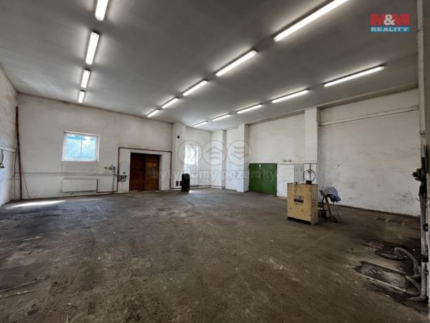 Pronájem výrobních prostor, Chabařovice, V Aleji, 142 m2