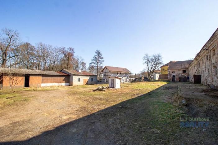 Prodej pozemku pro bydlení, Kojetice, Moravcova, 2906 m2