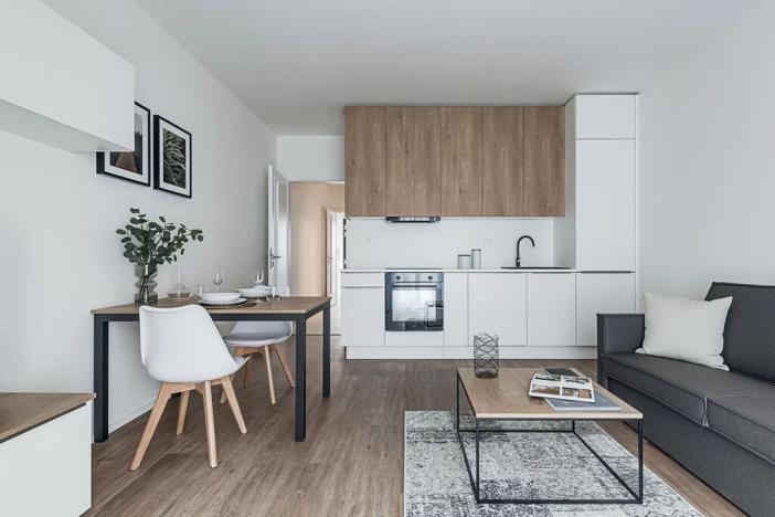 Pronájem bytu 2+kk, Praha - Karlín, Thámova, 63 m2